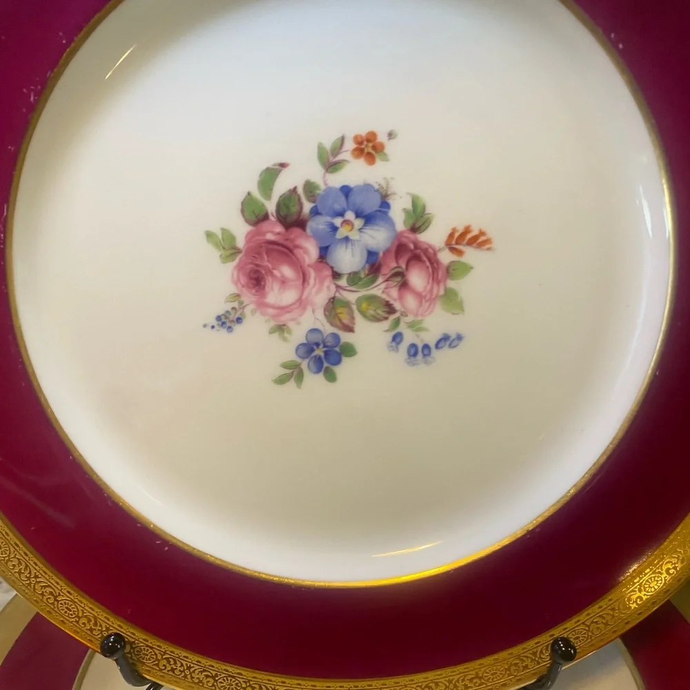 Vintage Paragon Fuchsia And Rose Pattern With Gold‎ Trim dinner Plates (6)